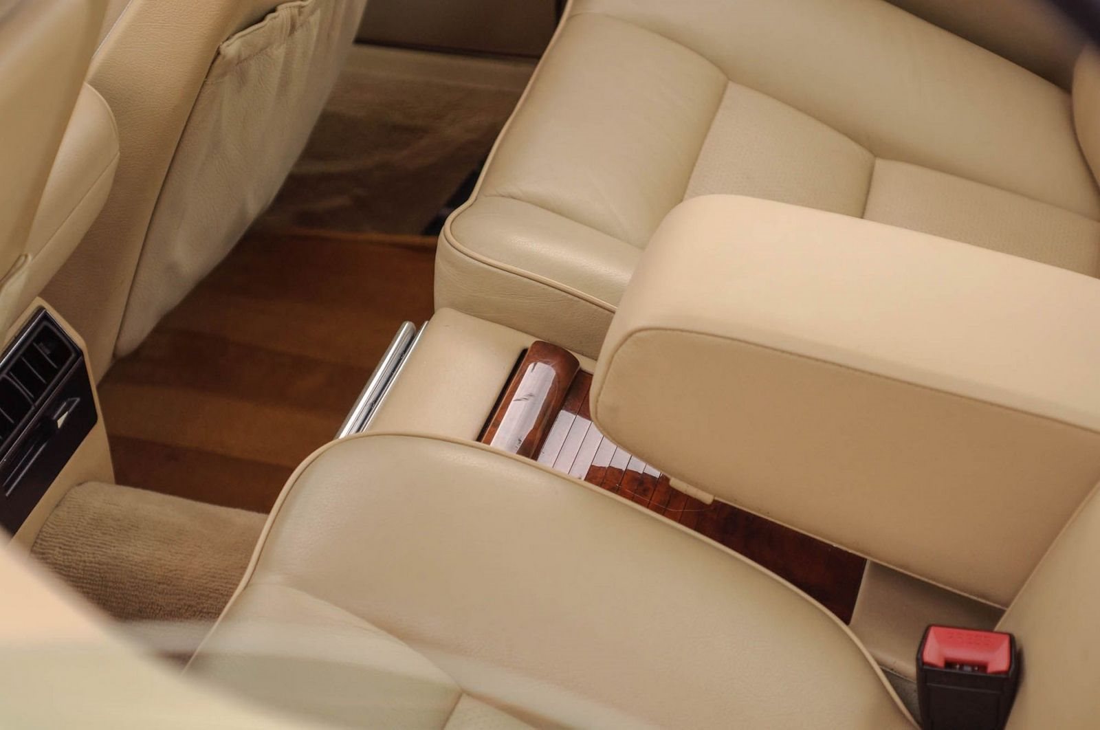 1991 - MERCEDES-BENZ 560 SEC BROWN, foto 87