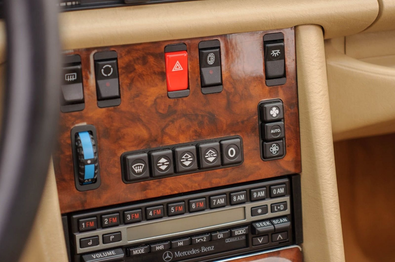 1991 - MERCEDES-BENZ 560 SEC BROWN, foto 96