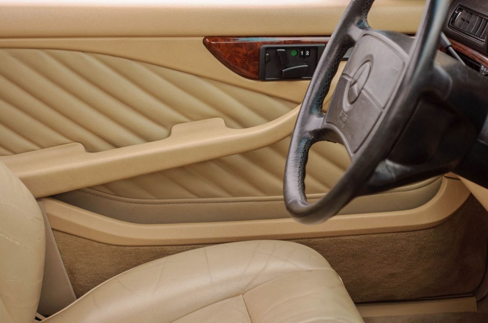 1991 - MERCEDES-BENZ 560 SEC BROWN, foto 101