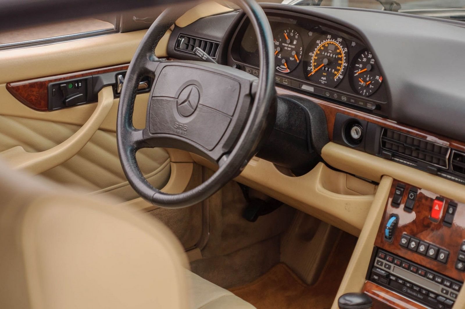 1991 - MERCEDES-BENZ 560 SEC BROWN, foto 106