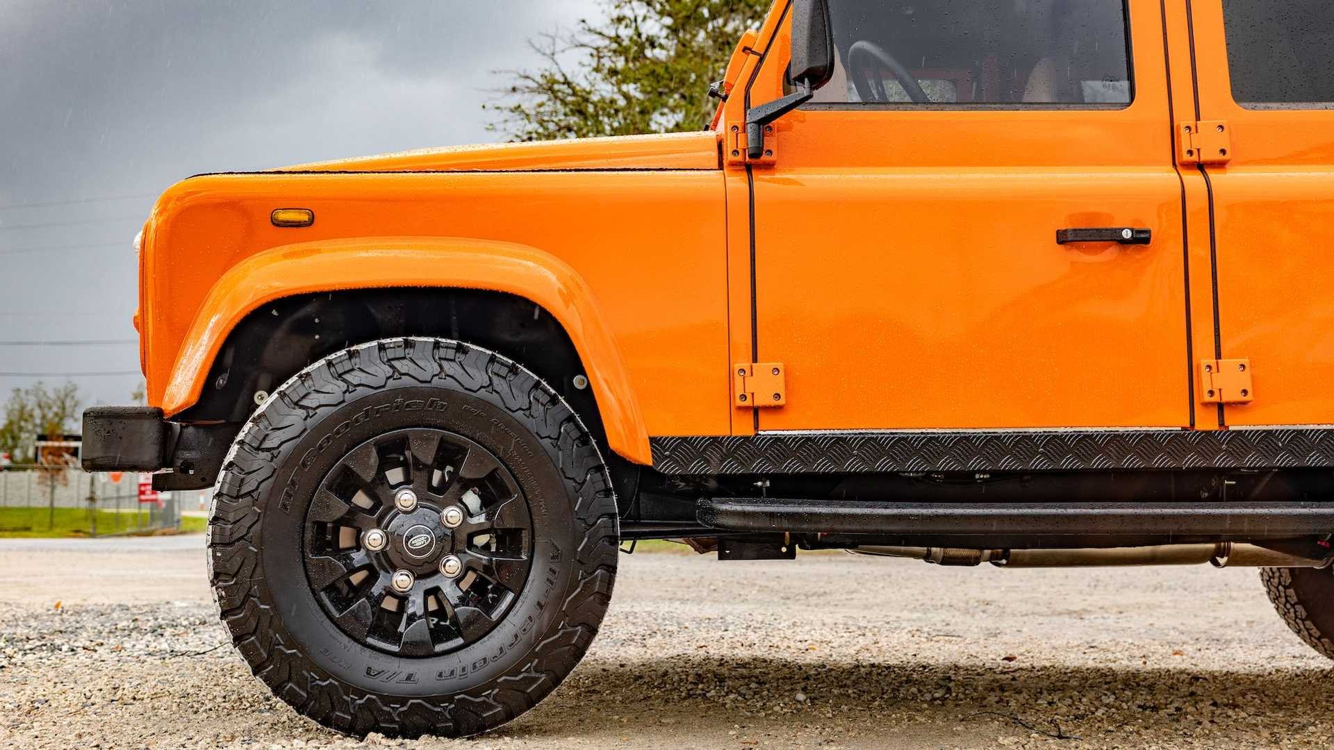 LAND ROVER DEFENDER ‘PIVOT’ BY ECD, foto 5