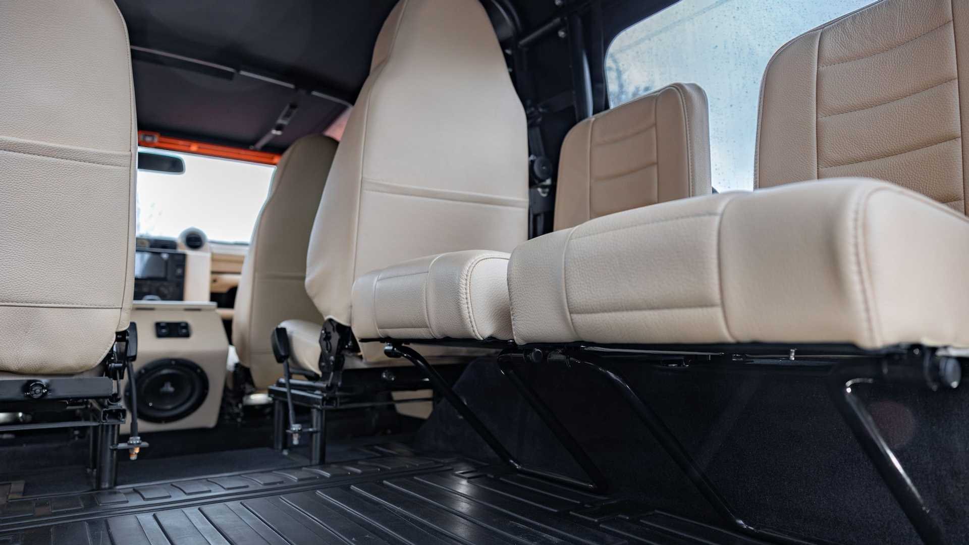 LAND ROVER DEFENDER ‘PIVOT’ BY ECD, foto 9
