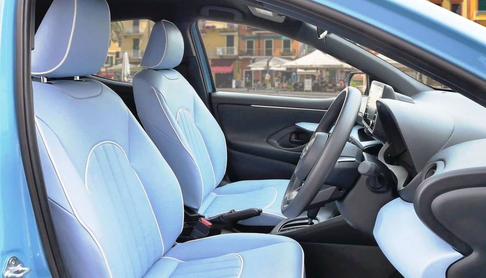 2023 - MITSUOKA VIEWT, foto 3