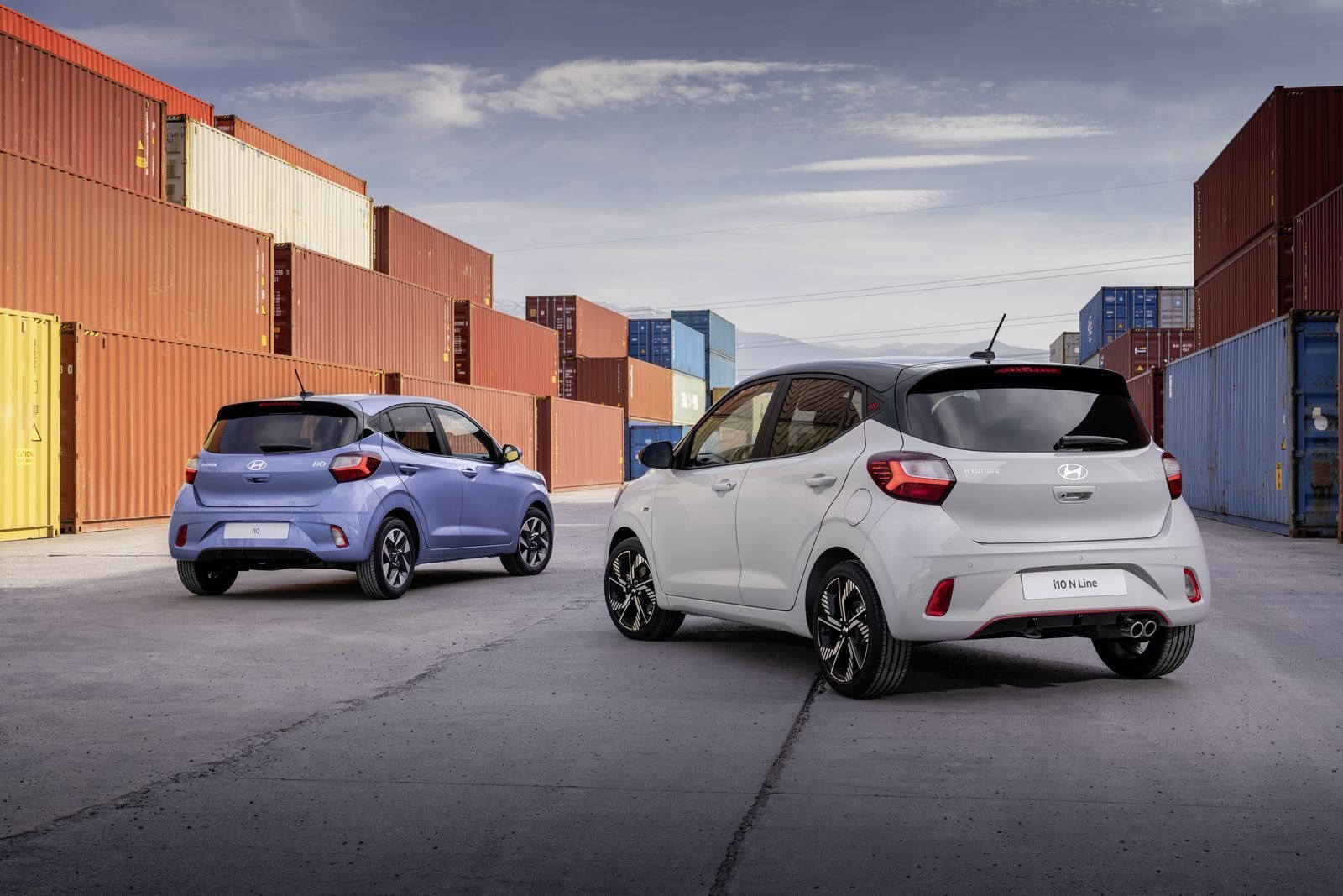 2023 - HYUNDAI i10, foto 2