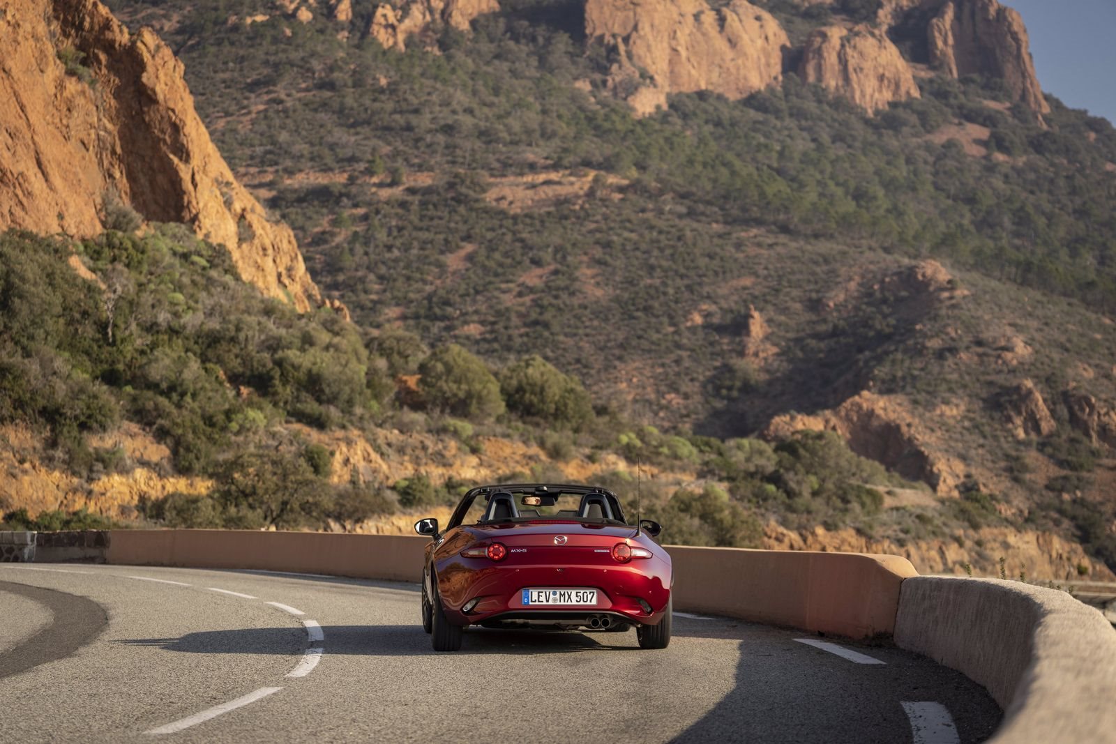 2023 - MAZDA MX-5, foto 17