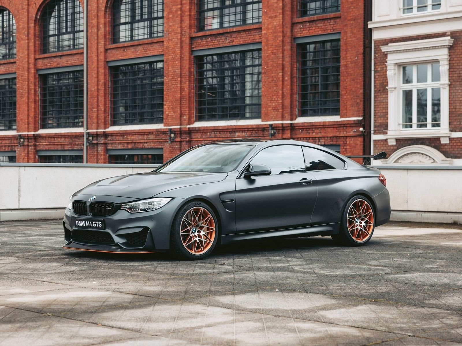 2016 - BMW M4 COUPE GTS ‘THE M POWER COLLECTION’, foto 1