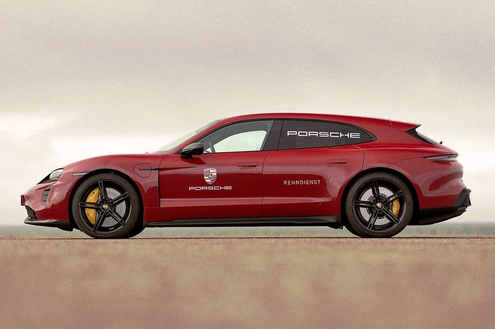 VOLKSWAGEN ID. BUZZ PORSCHE RENNDIENST, foto 2