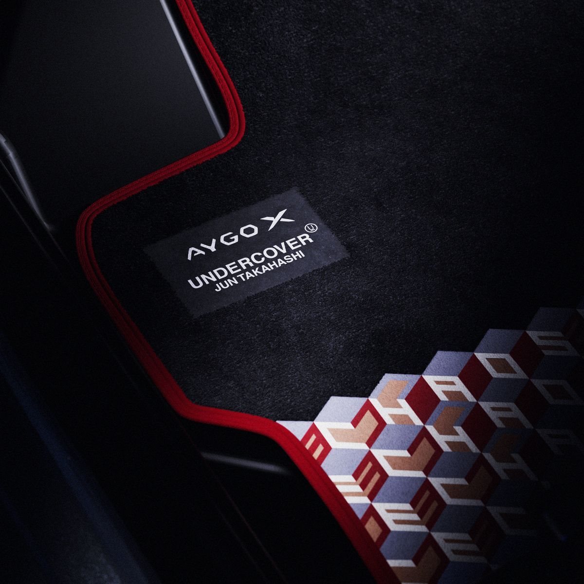 2023 - TOYOTA AYGO X CROSS UNDERCOVER, foto 5