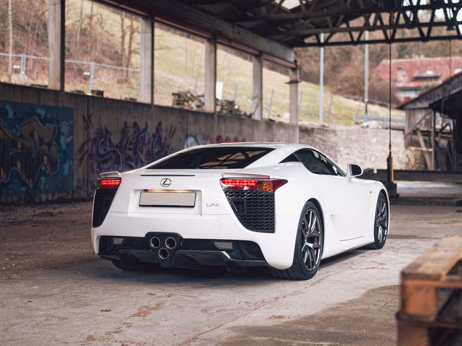 2011 - LEXUS LFA #211, foto 2