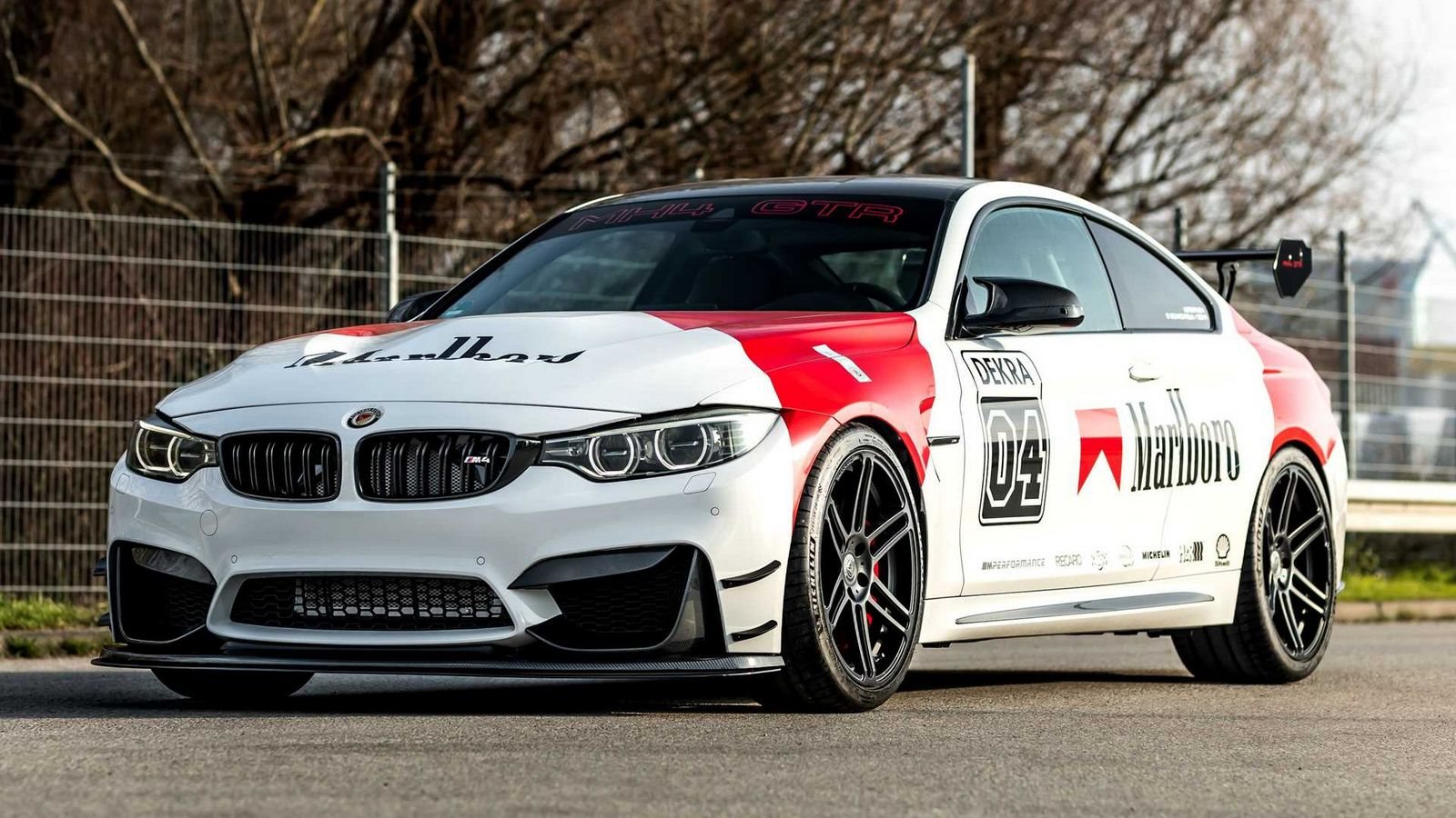 2023 - BMW M4 COUPE MH4 GTR DTM CHAMPION EDITION BY MANHART, foto 2