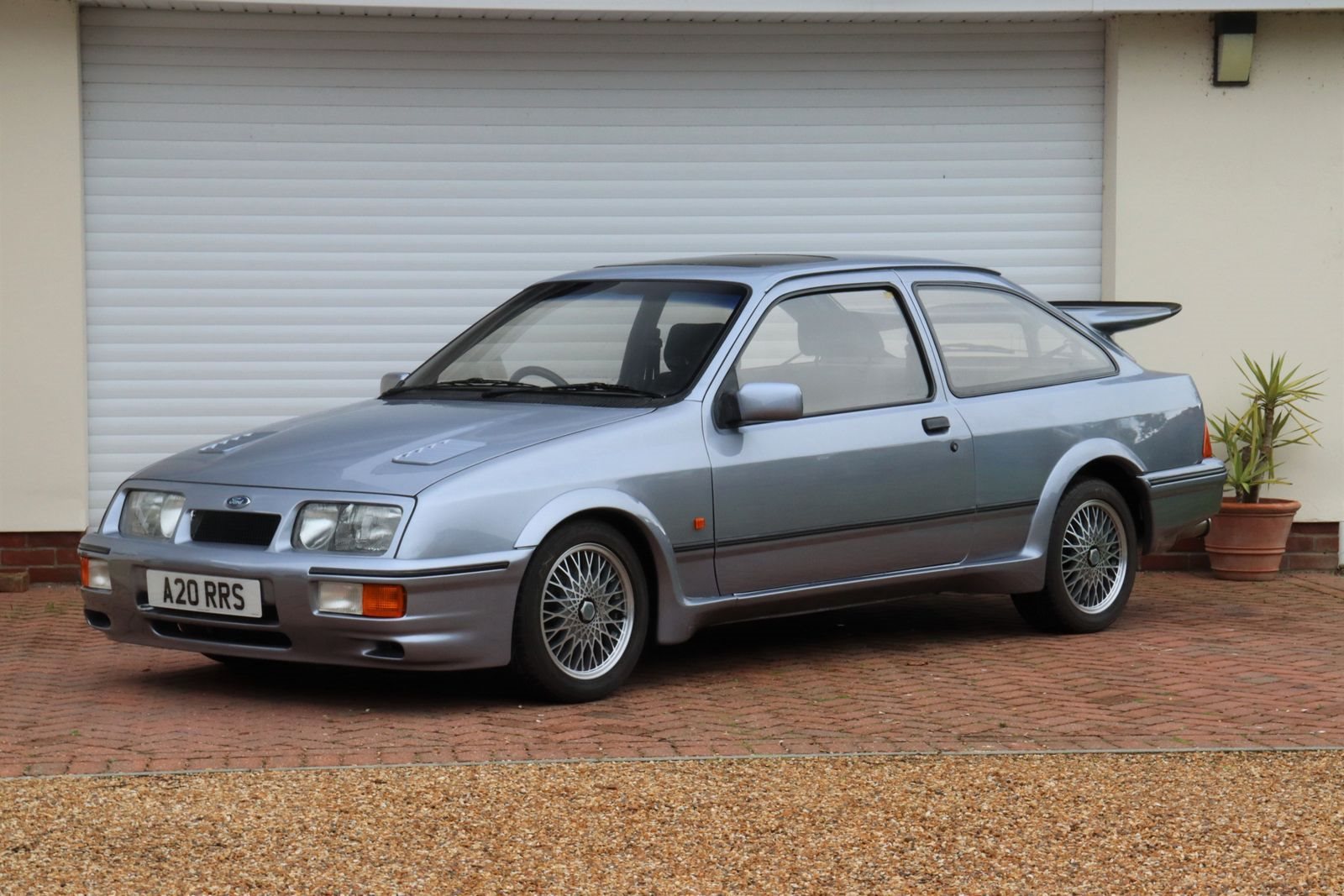 1987 - FORD SIERRA RS COSWORTH MOONSTONE BLUE METALLIC, foto 1