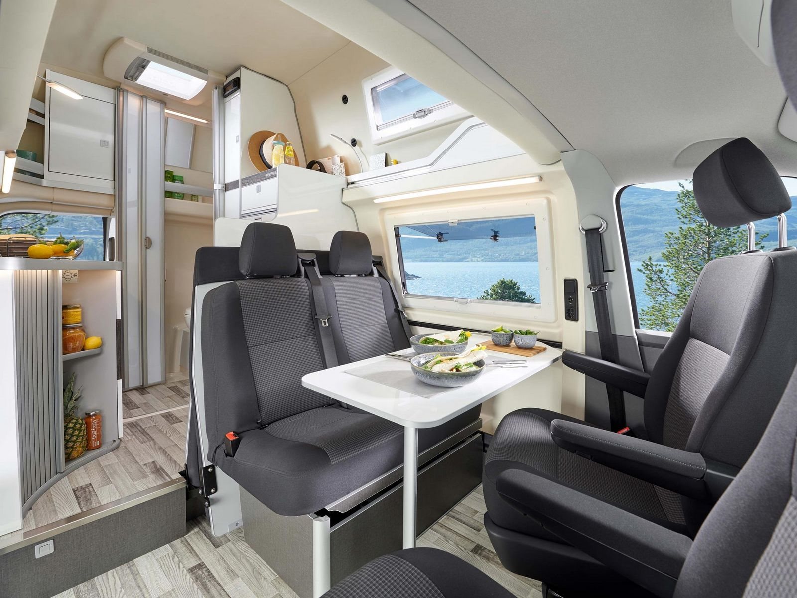 2023 - VOLKSWAGEN TRANSPORTER WESTFALIA CLUB JOKER, foto 3