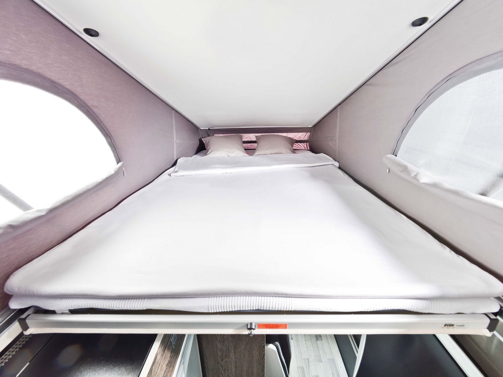 2023 - VOLKSWAGEN TRANSPORTER WESTFALIA CLUB JOKER CITY, foto 9