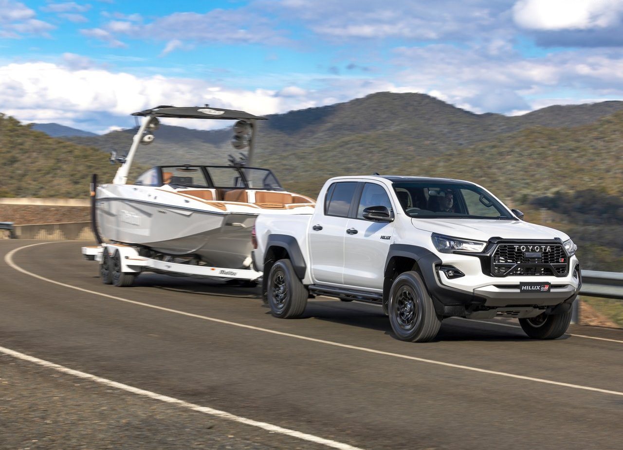 TOYOTA HILUX GR-SPORT, foto 9