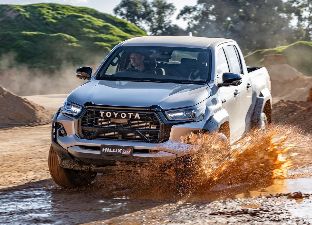 TOYOTA HILUX GR-SPORT, foto 12
