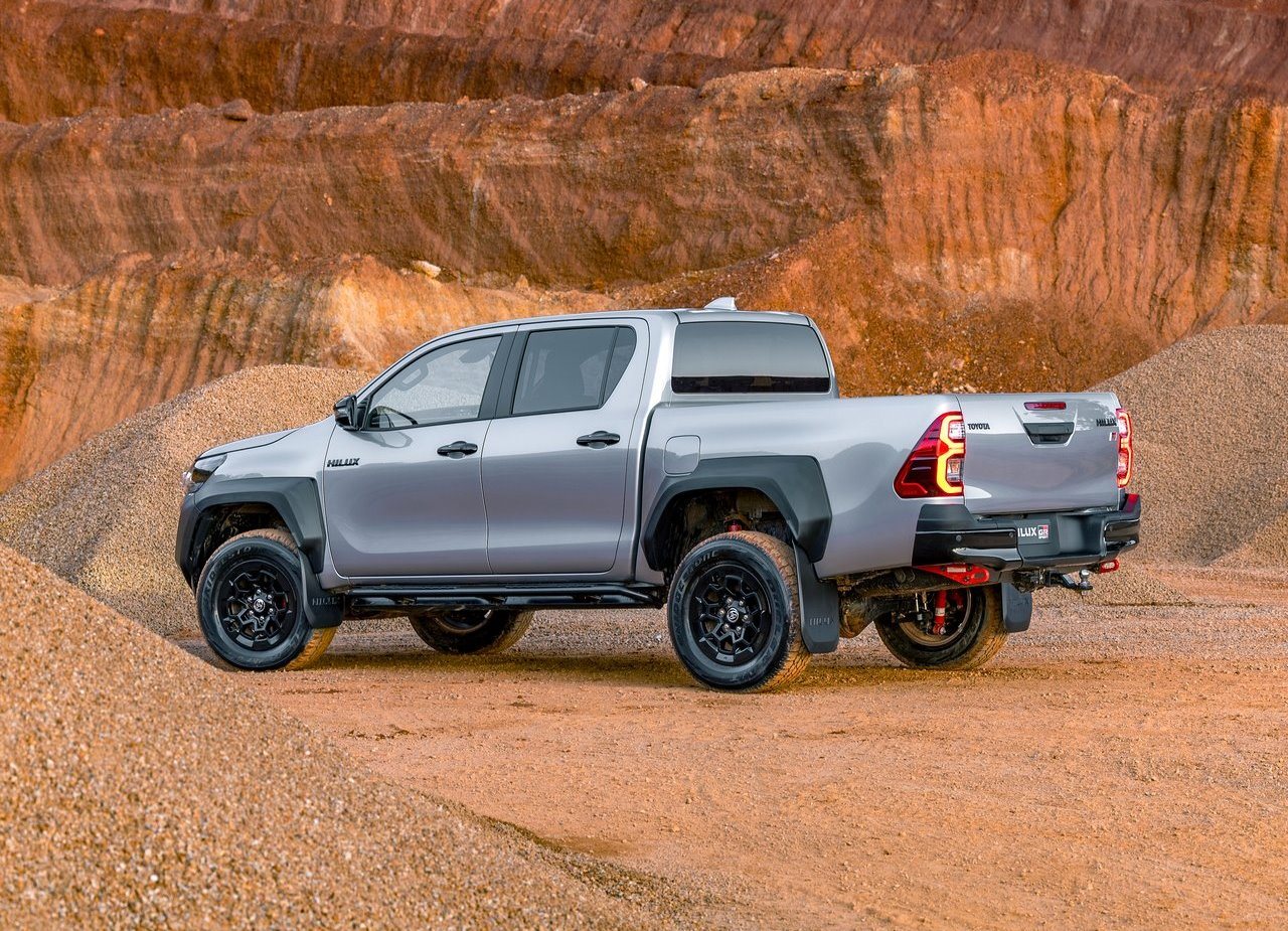 TOYOTA HILUX GR-SPORT, foto 15