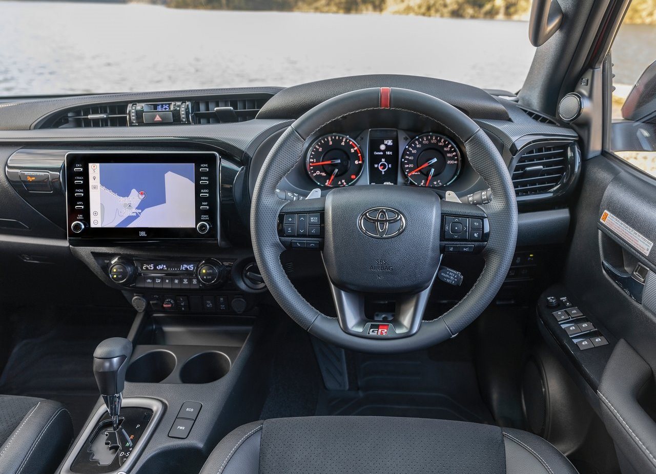 TOYOTA HILUX GR-SPORT, foto 21