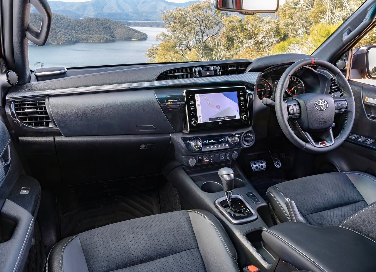 TOYOTA HILUX GR-SPORT, foto 22