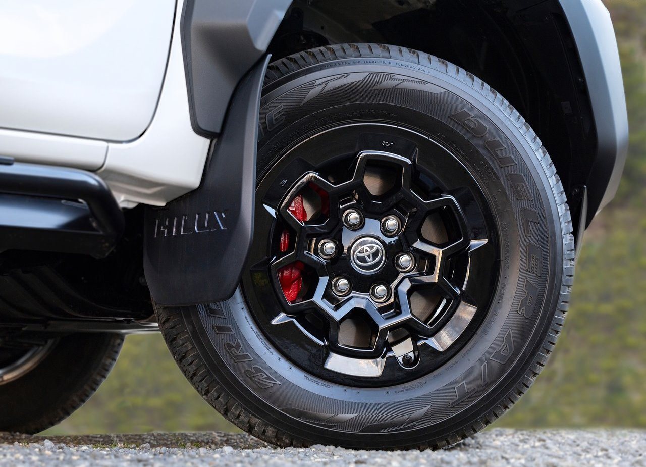 TOYOTA HILUX GR-SPORT, foto 27
