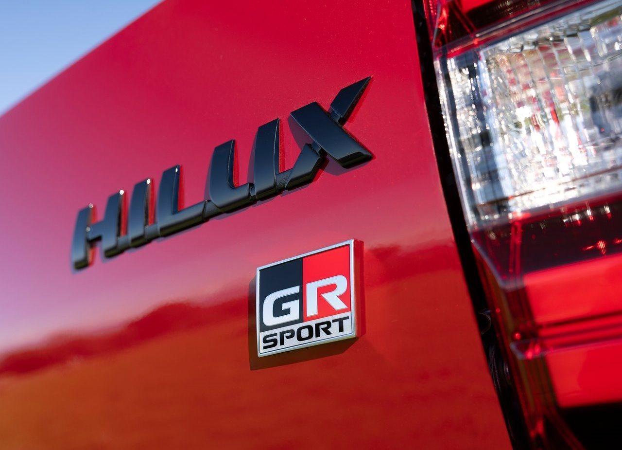 TOYOTA HILUX GR-SPORT, foto 31