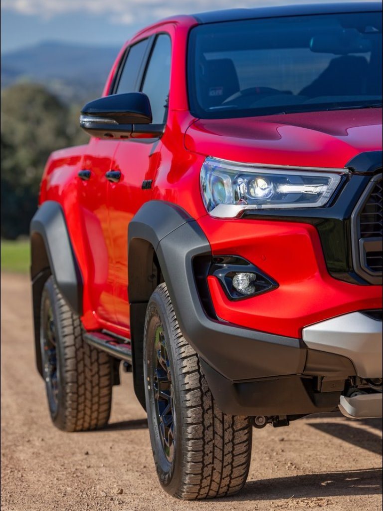 TOYOTA HILUX GR-SPORT, foto 34