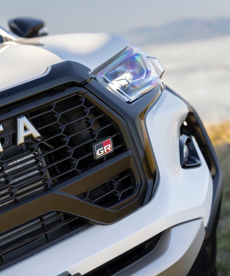 TOYOTA HILUX GR-SPORT, foto 35
