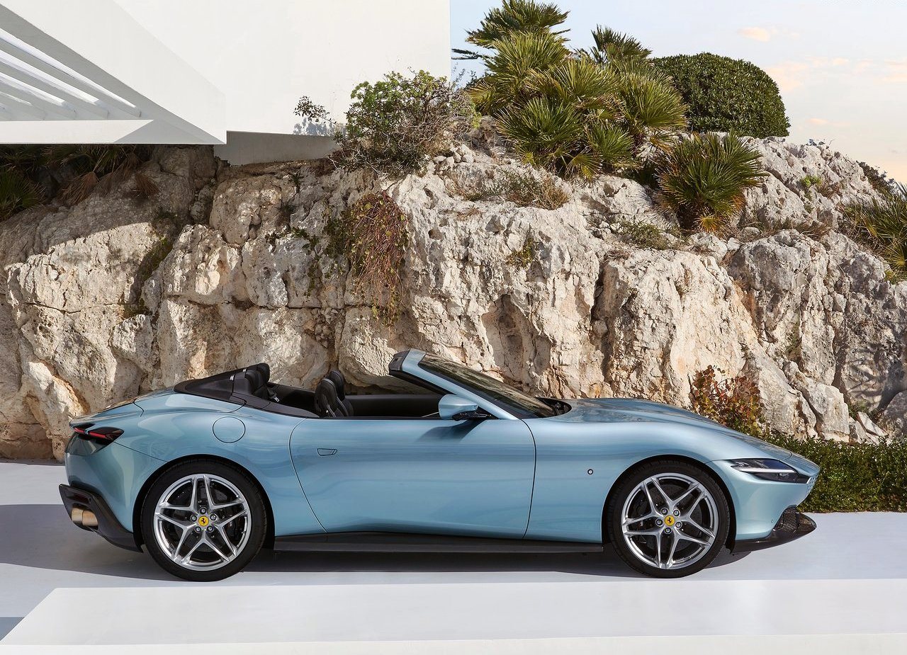 2024 - FERRARI ROMA SPIDER, foto 4