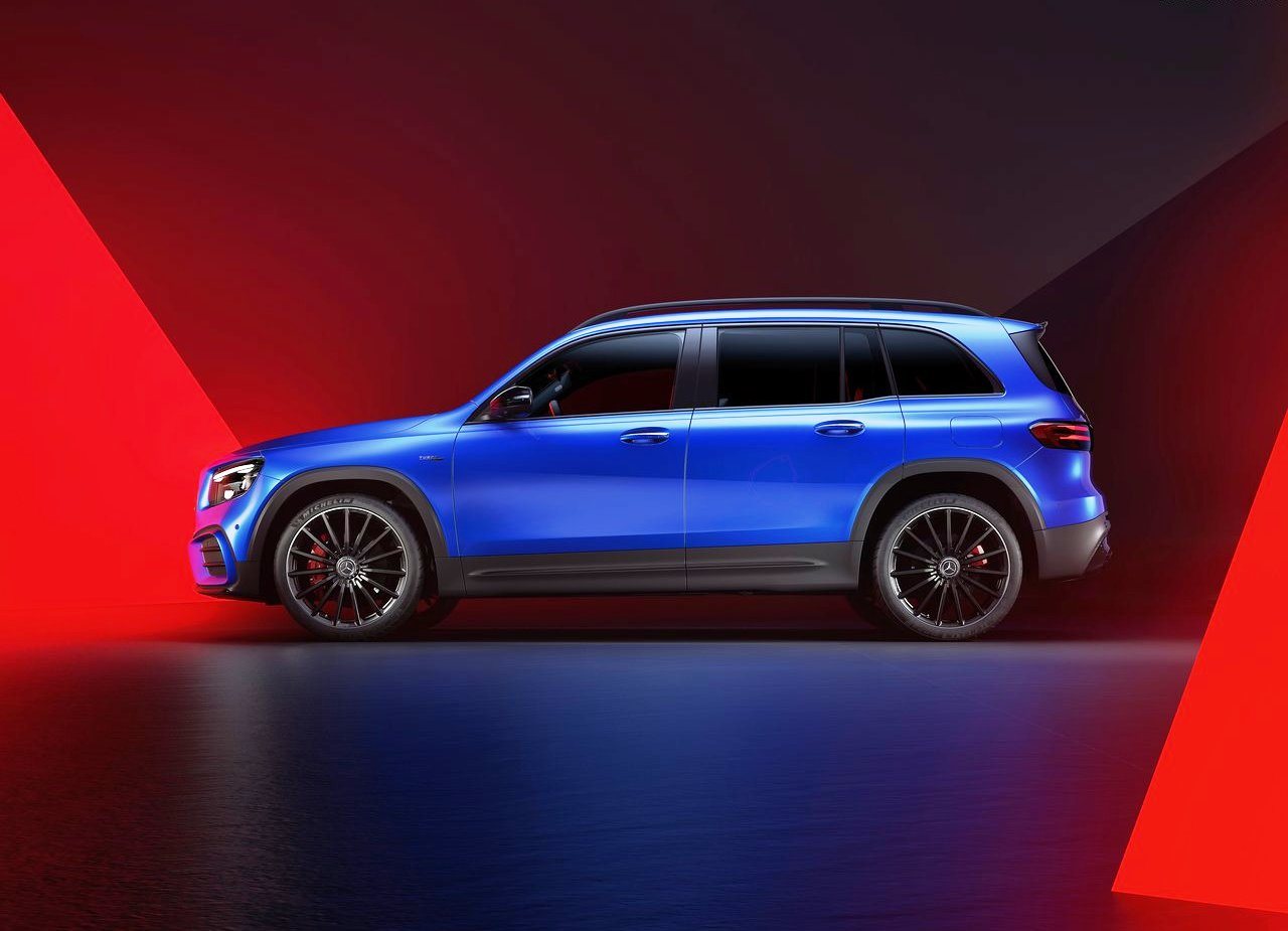 MERCEDES-AMG GLB 35, foto 3