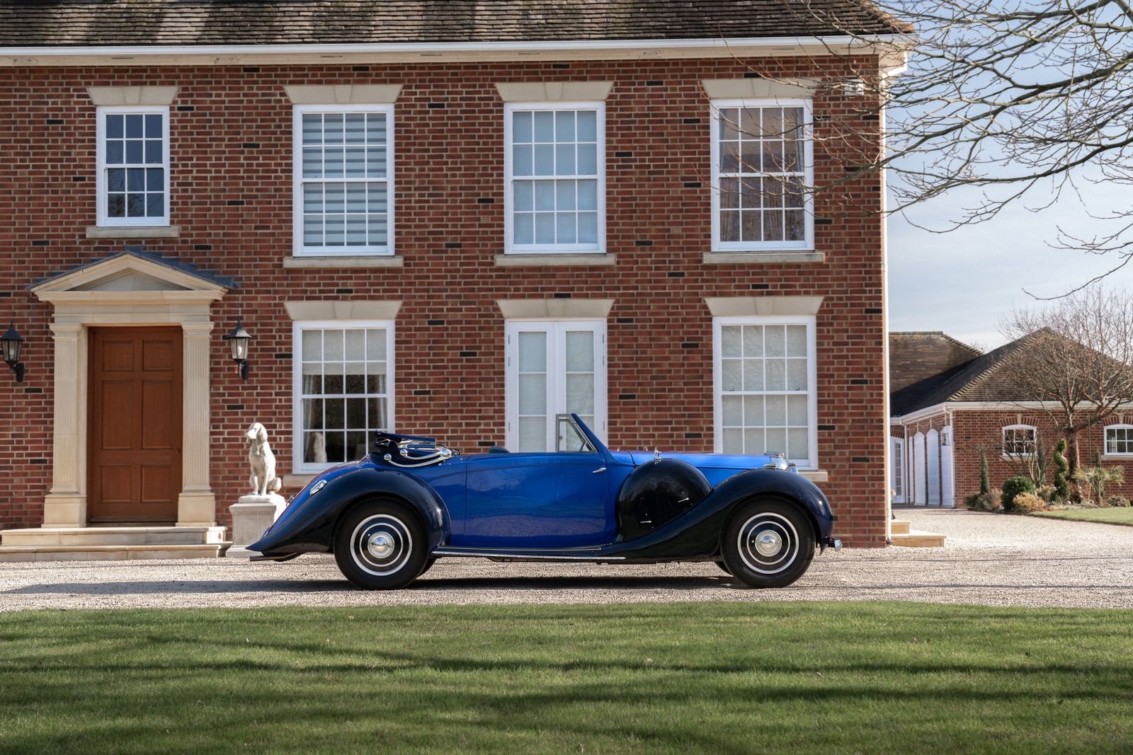 1939 - LAGONDA V12 DROPHEAD COUPE BLUE, foto 4
