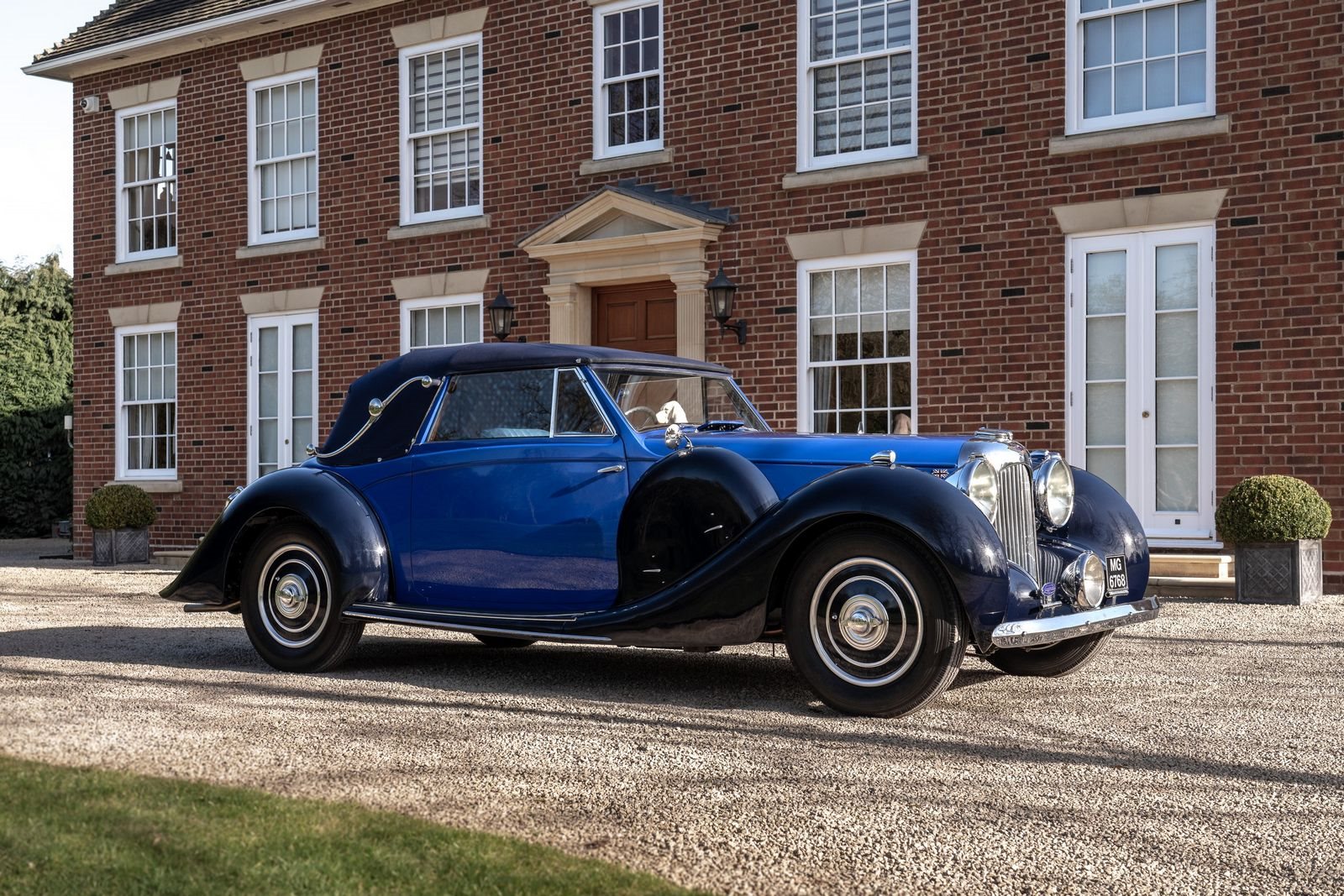 1939 - LAGONDA V12 DROPHEAD COUPE BLUE, foto 13