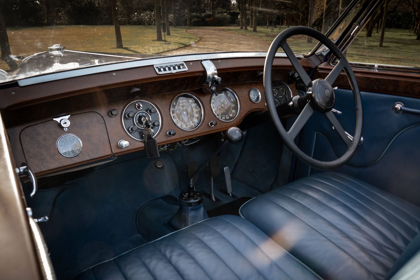 1939 - LAGONDA V12 DROPHEAD COUPE BLUE, foto 67