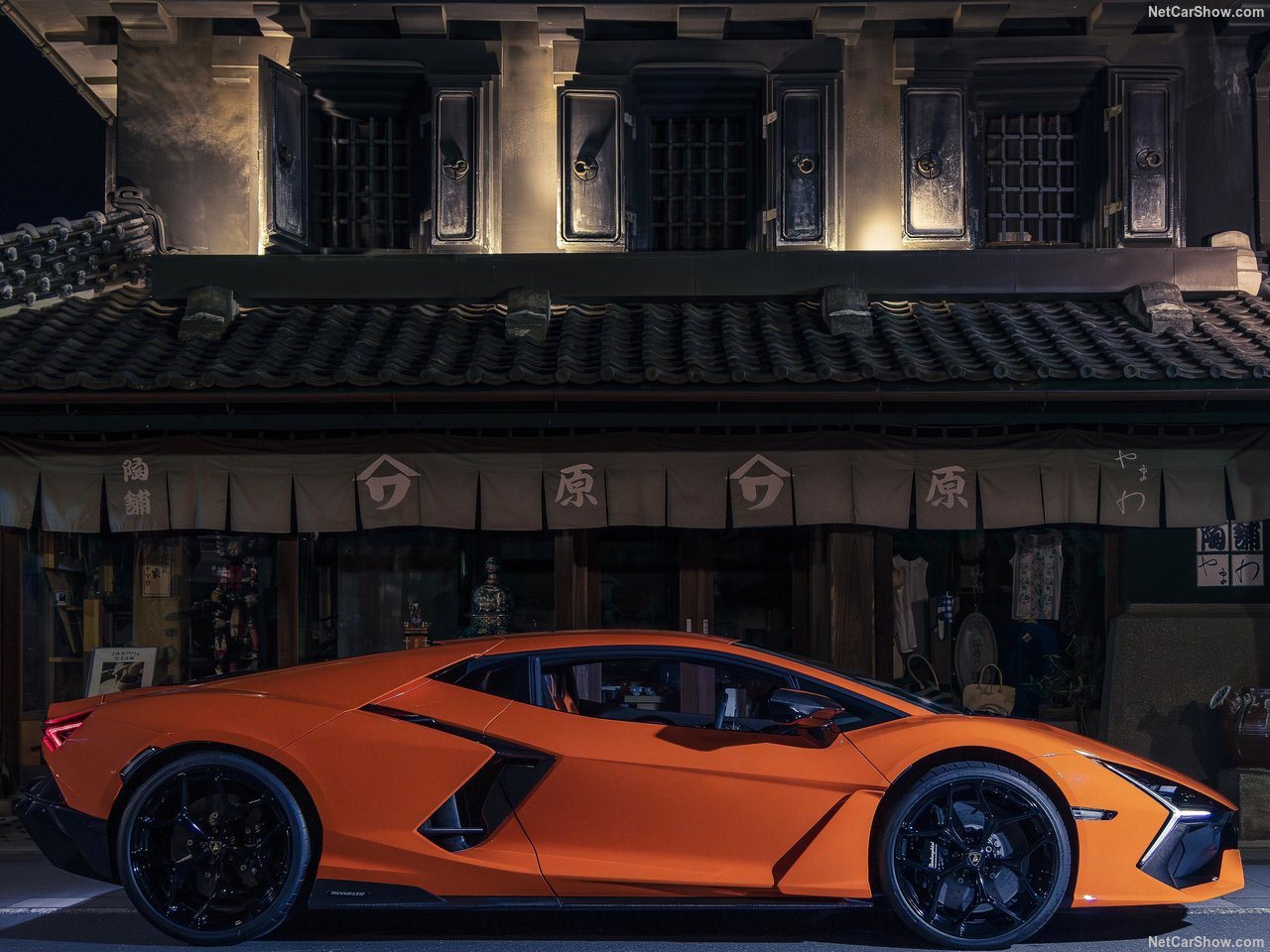 2024 - LAMBORGHINI REVUELTO, foto 13