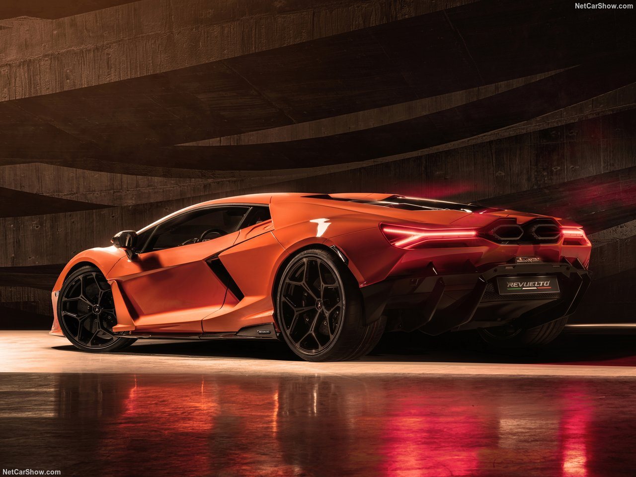 2024 - LAMBORGHINI REVUELTO, foto 14
