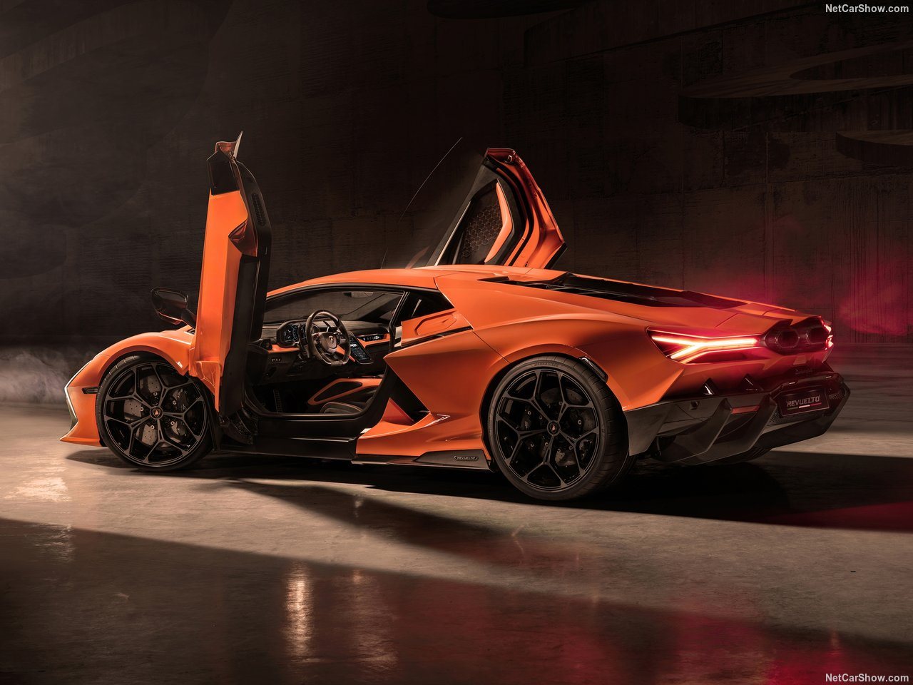2024 - LAMBORGHINI REVUELTO, foto 15
