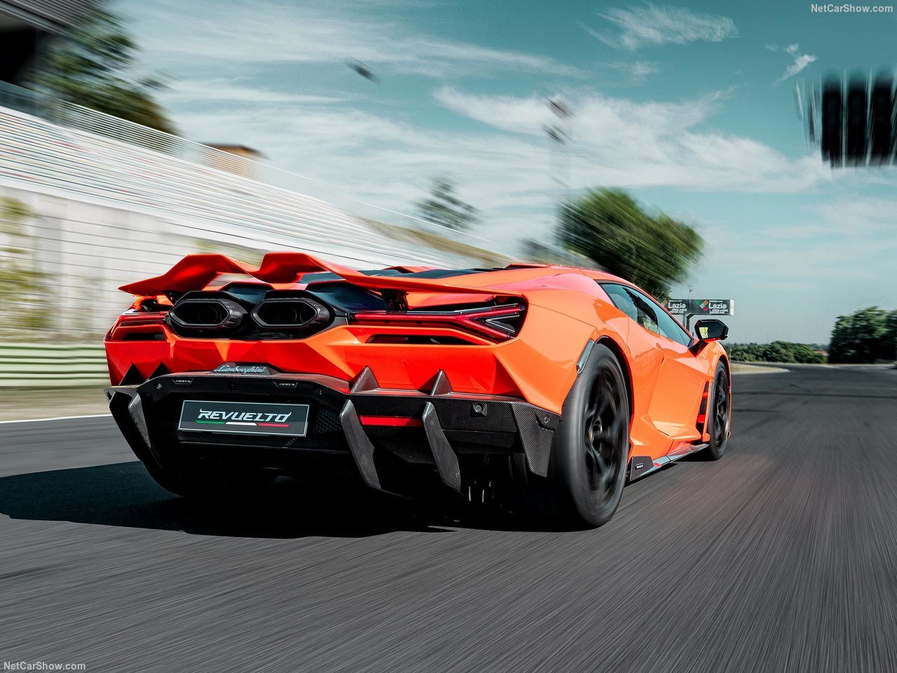 2024 - LAMBORGHINI REVUELTO, foto 19