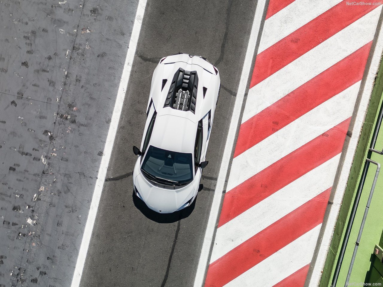 2024 - LAMBORGHINI REVUELTO, foto 37