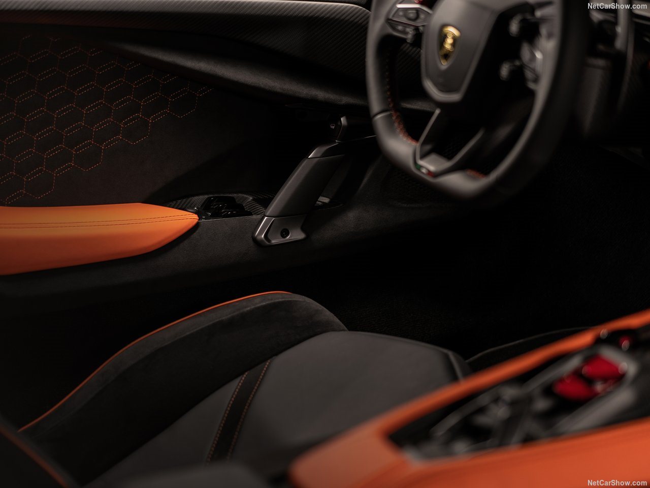 2024 - LAMBORGHINI REVUELTO, foto 72