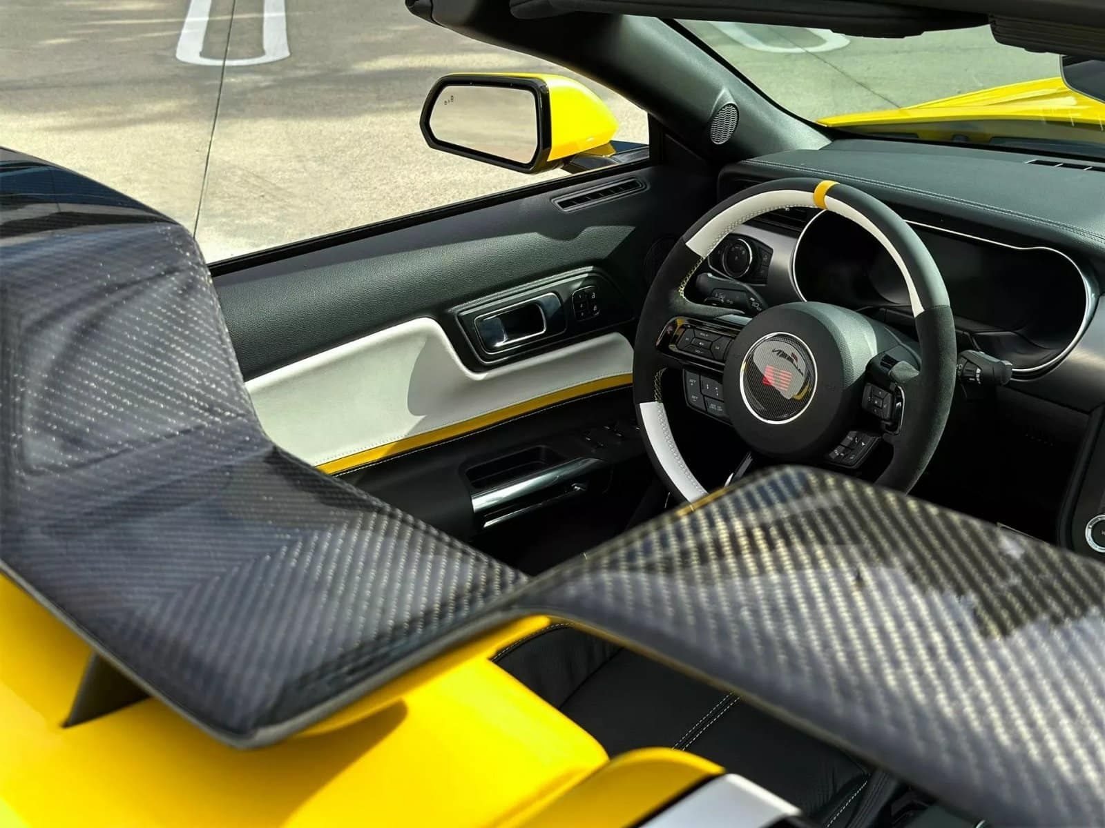2023 - FORD MUSTANG SPEEDSTER SA-40 BY SALEEN, foto 2
