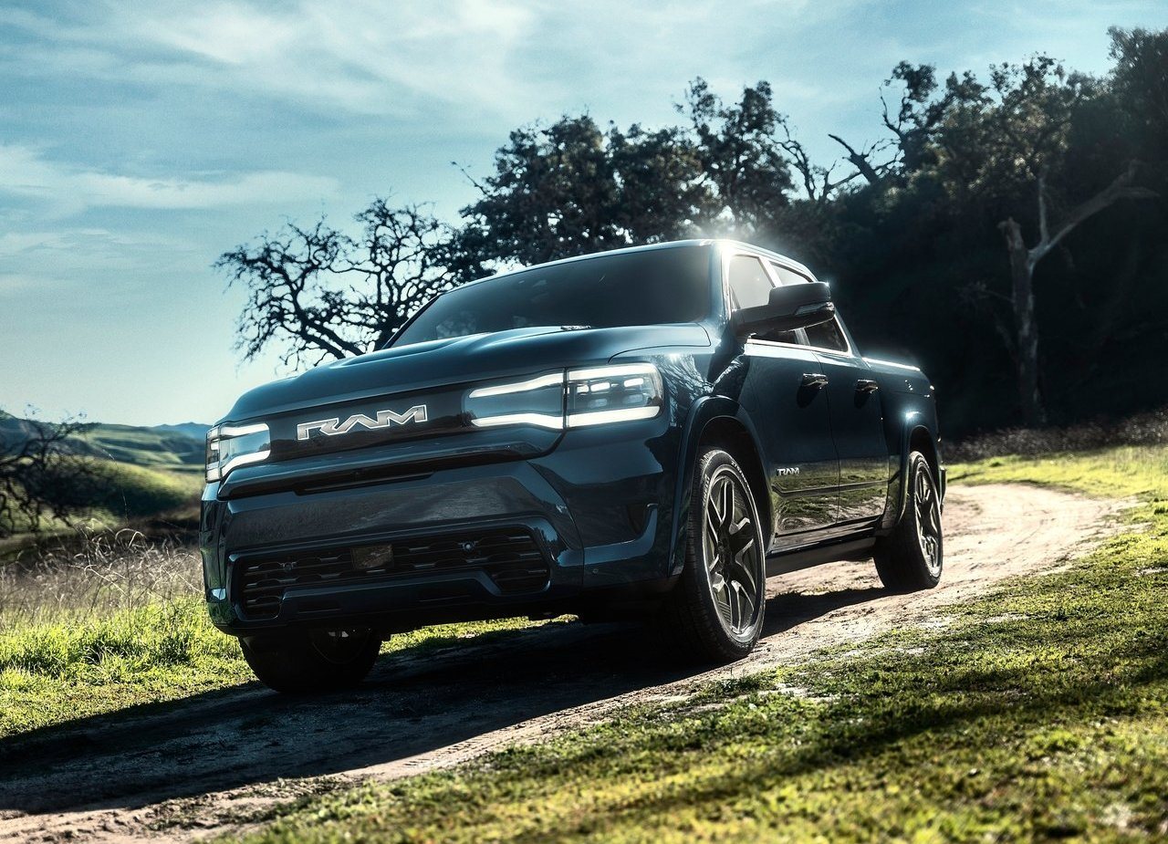 2025 - RAM 1500 REV, foto 1