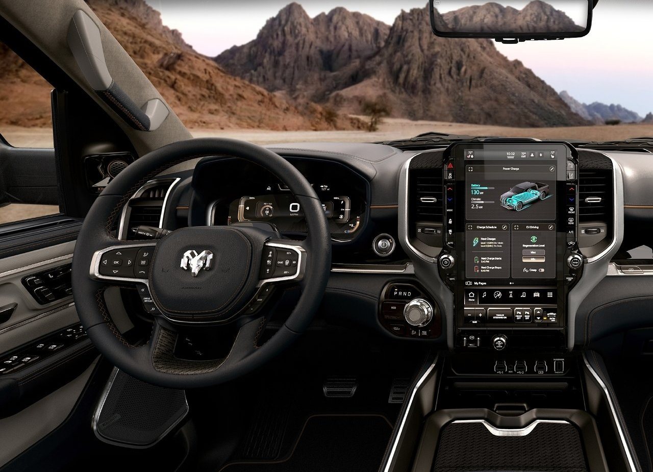 2025 - RAM 1500 REV, foto 11
