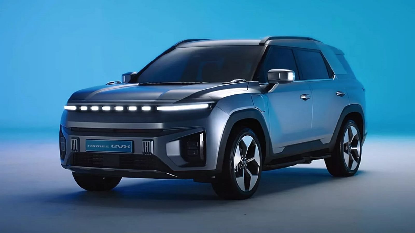 SSANGYONG TORRES EVX, foto 8