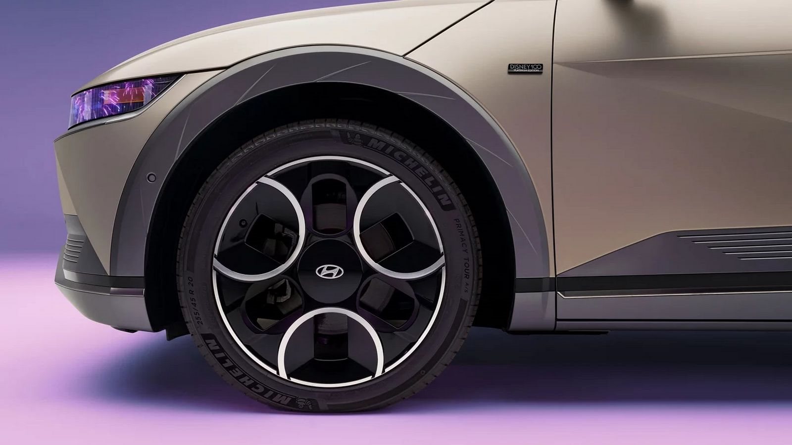 2023 - HYUNDAI IONIQ 5 DISNEY100 PLATINUM CONCEPT, foto 4