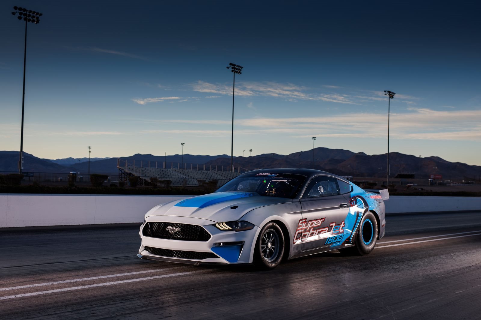 2023 - FORD MUSTANG SUPER COBRA JET 1800, foto 2
