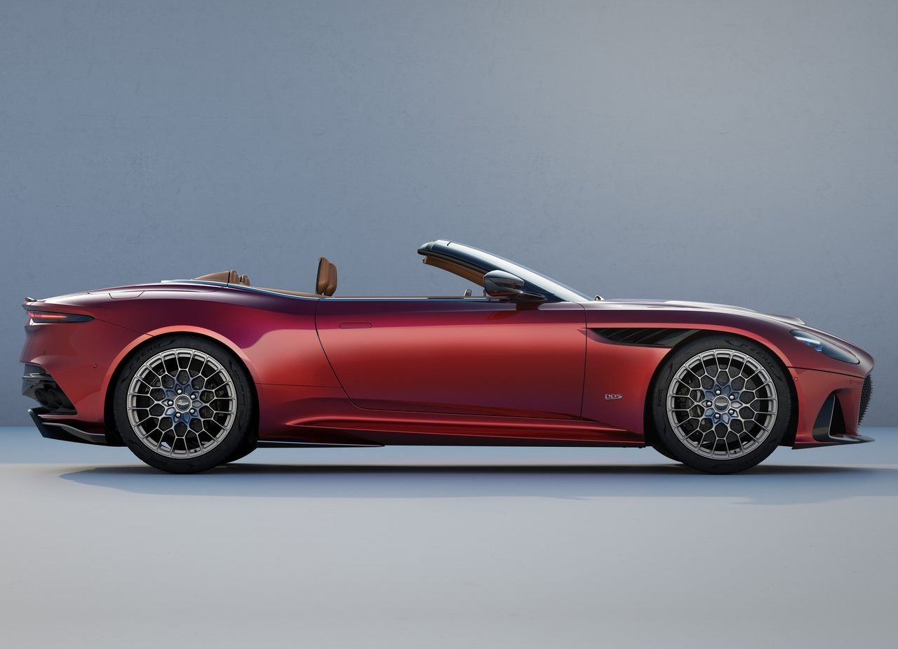 2024 - ASTON MARTIN DBS 770 ULTIMATE VOLANTE, foto 4