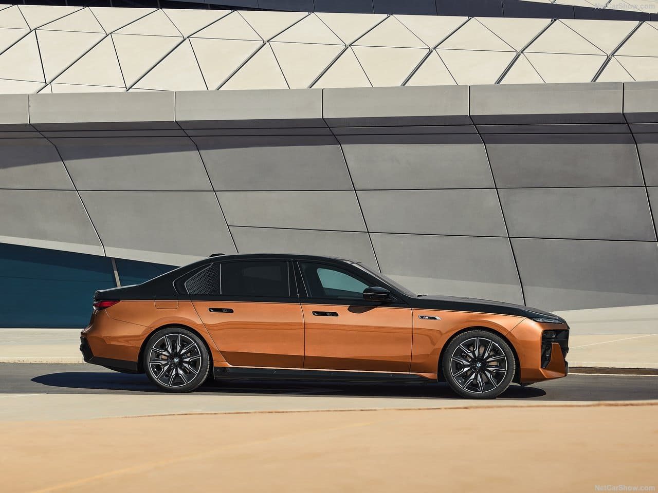 2024 - BMW i7 M70 xDRIVE, foto 93
