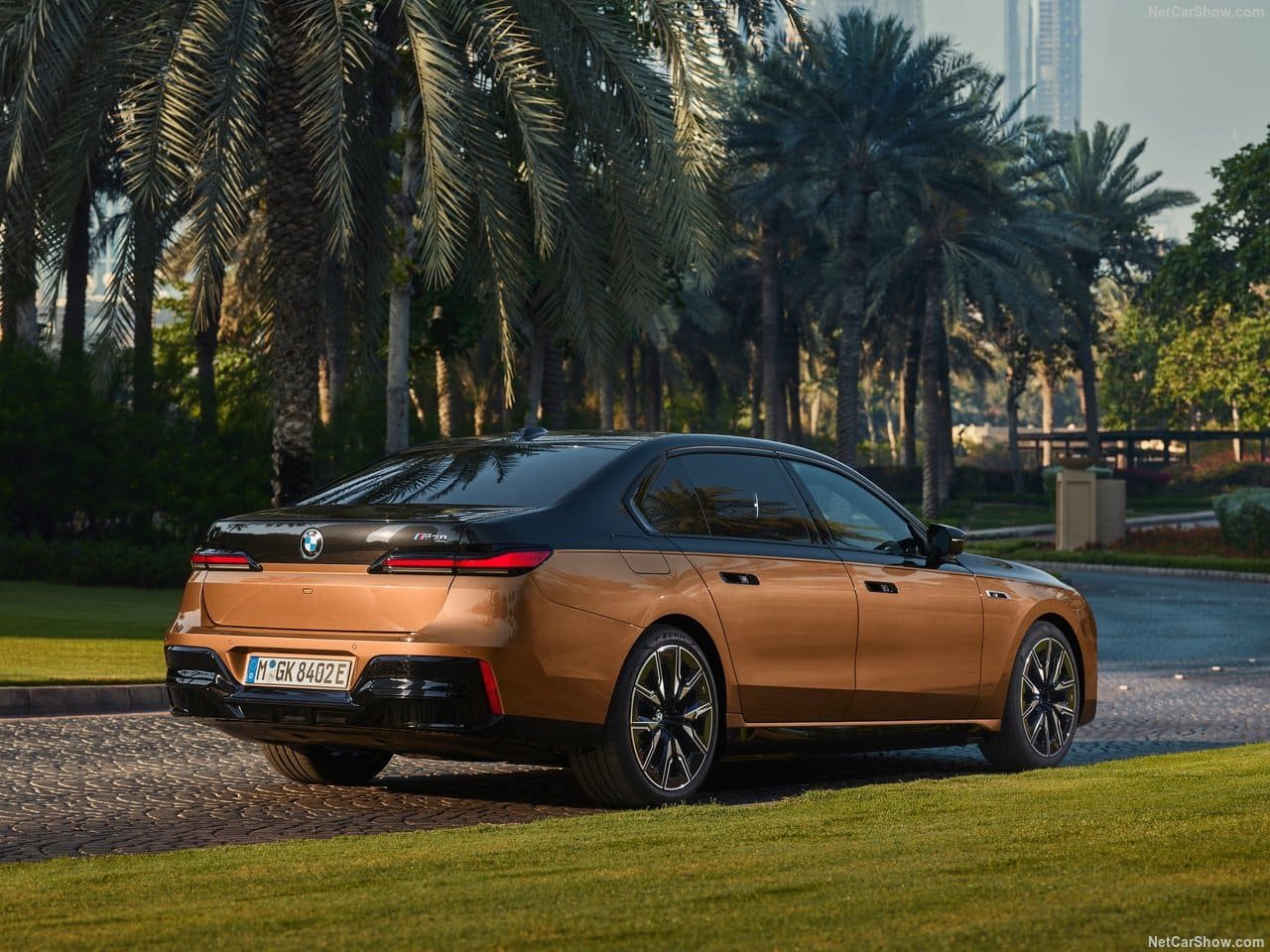 2024 - BMW i7 M70 xDRIVE, foto 121