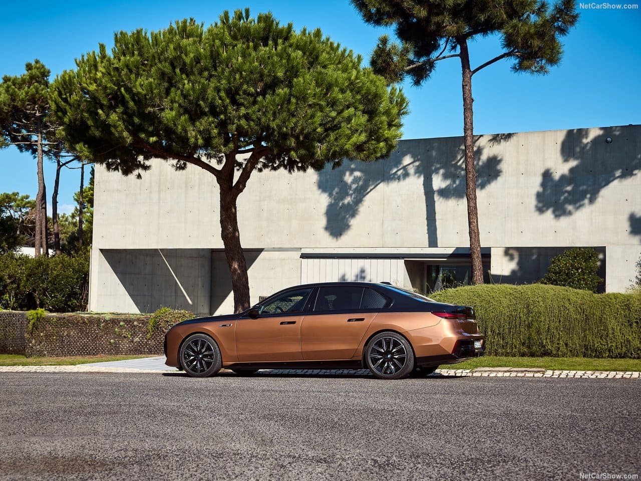2024 - BMW i7 M70 xDRIVE, foto 125