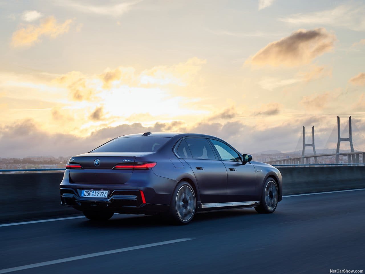 2024 - BMW i7 M70 xDRIVE, foto 138
