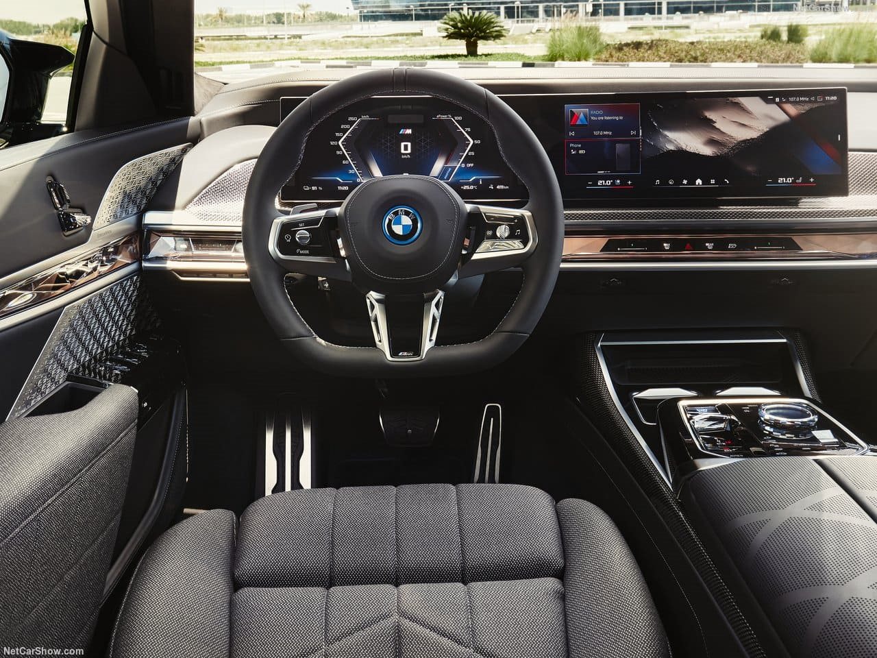 2024 - BMW i7 M70 xDRIVE, foto 183