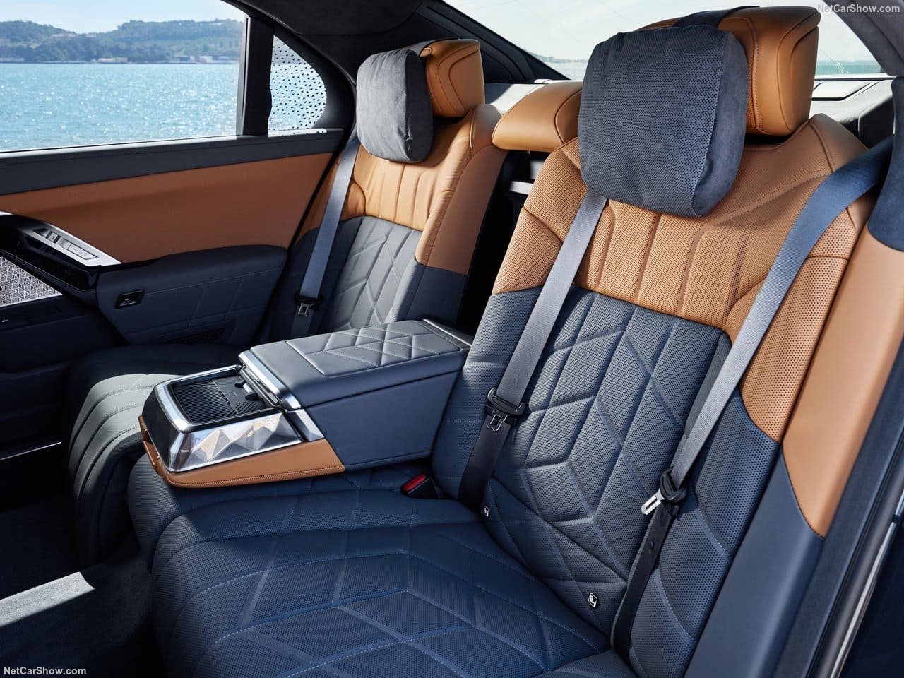 2024 - BMW i7 M70 xDRIVE, foto 197